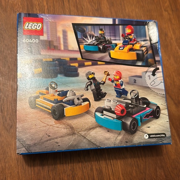 LEGO CITY: Go-Karts and Race Drivers (60400), New-Sealed, 99 Pieces Ages 5+ - Picture 2 of 3